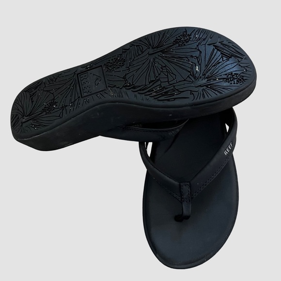 Reef Black Rubber Flip Flops US8 - Picture 2 of 5